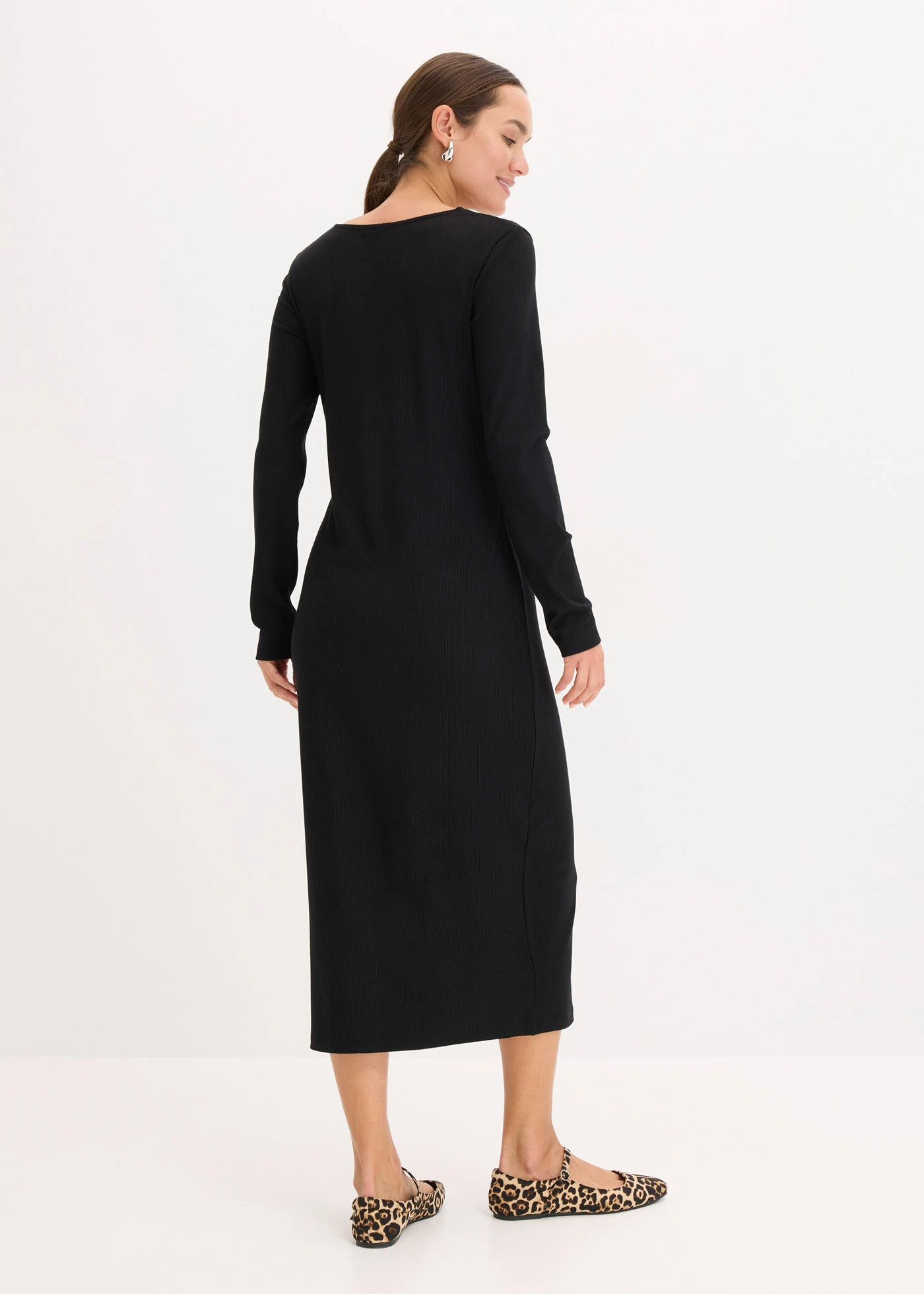 Geribde midi jurk • zwart • bonprix online shop