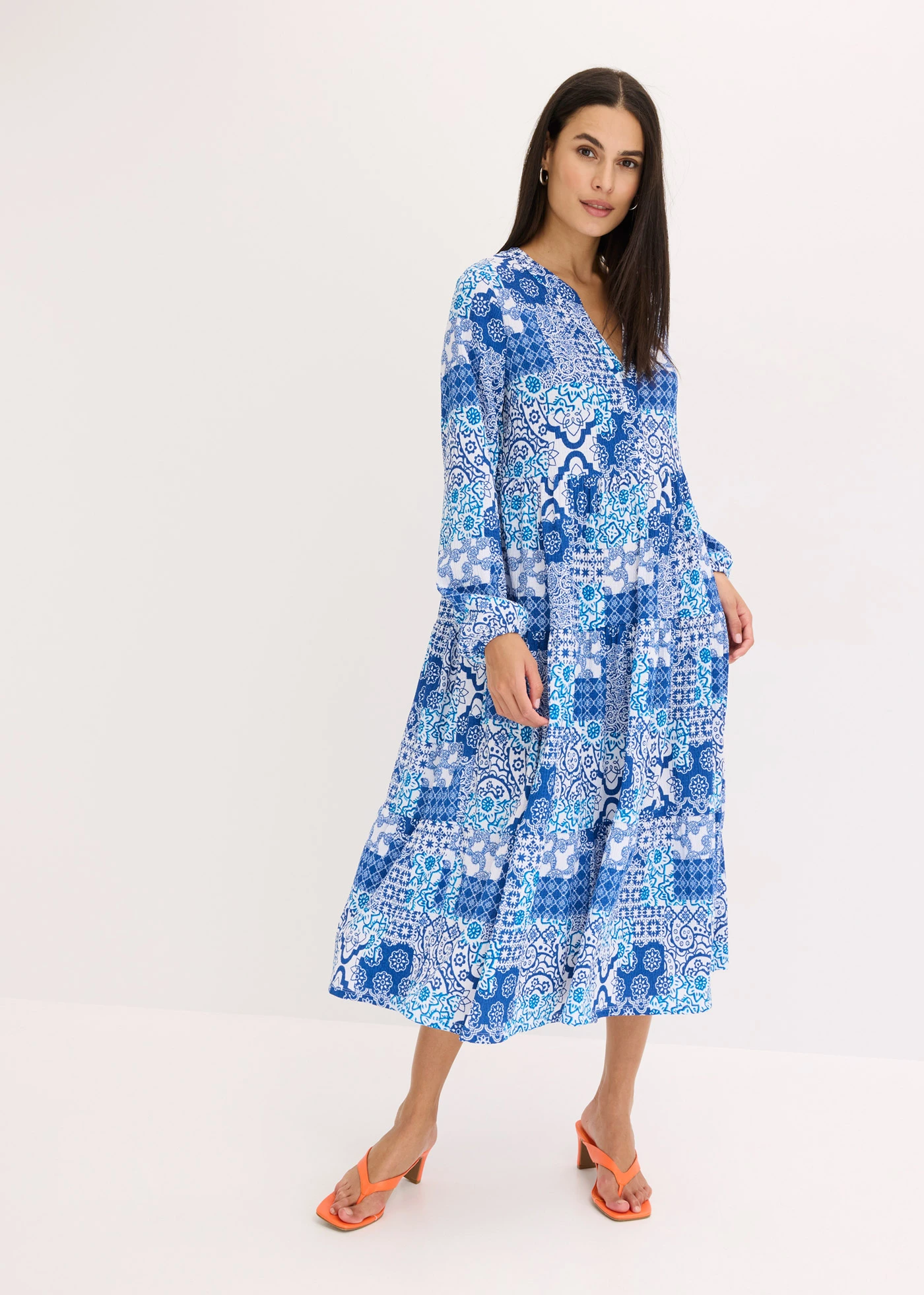 Gedesssineerde tuniekjurk • blauw-wit gedessineerd • bonprix online shop