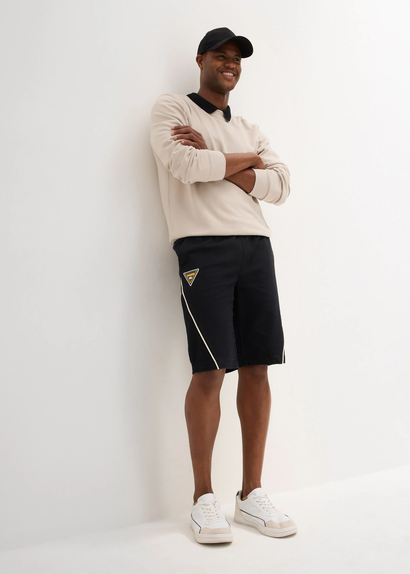 Bermudy bez zapínání • černá + přírodní bílá • bonprix obchod