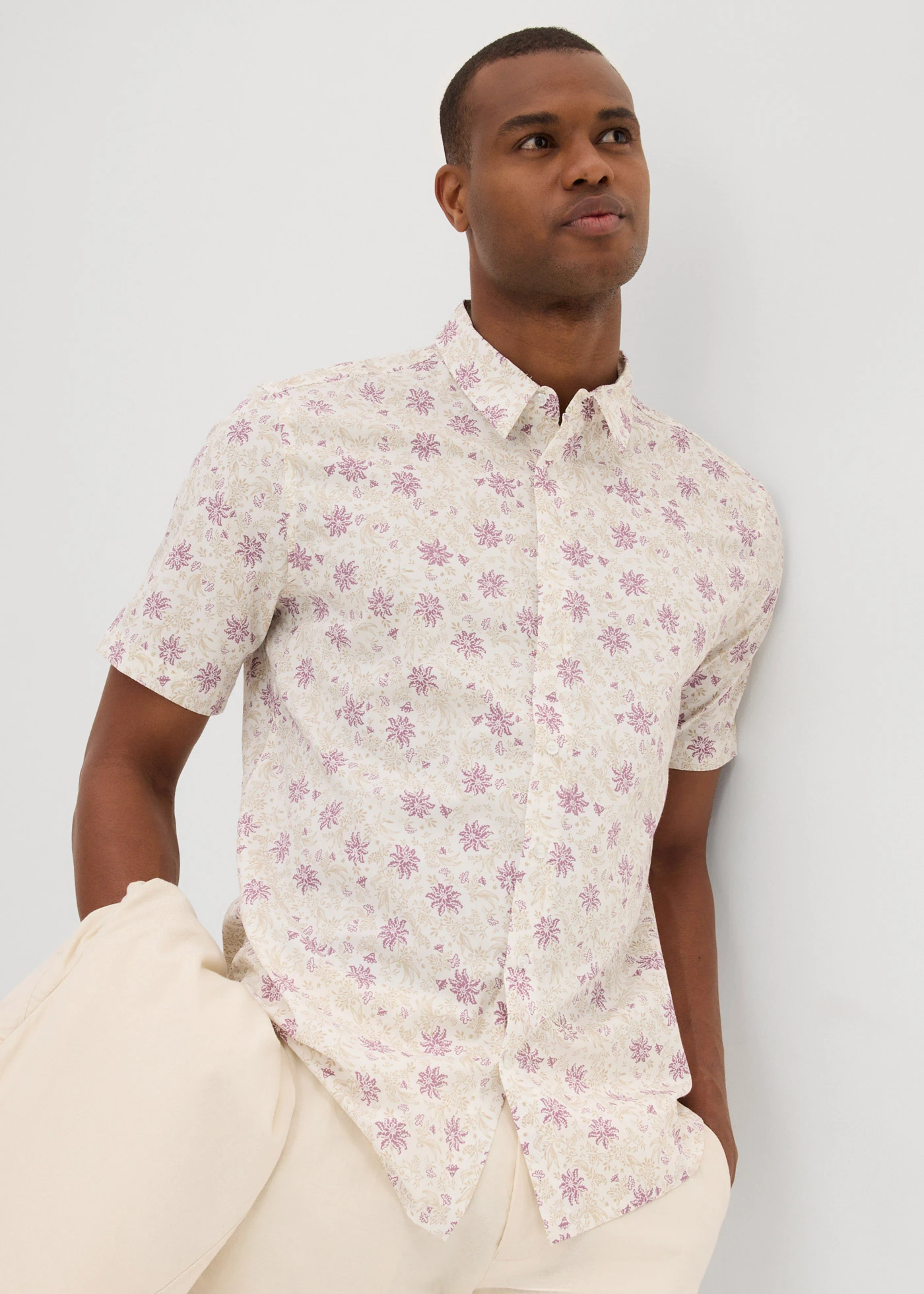 Gebloemd overhemd van katoen met korte mouwen • mat lavendel-wolwit gebloemd • bonprix online shop