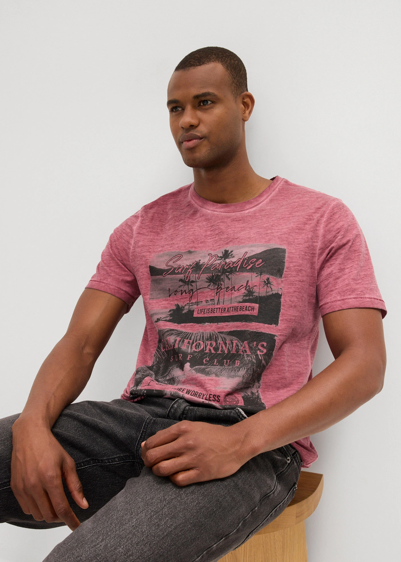 T-shirt van biologisch katoen in washed out look • soft bessen met print • bonprix online shop