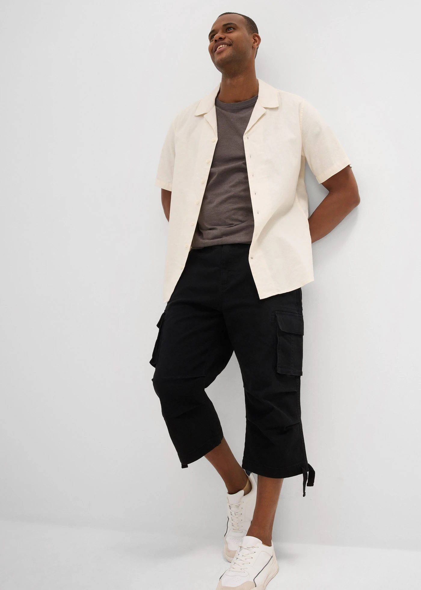 3/4 strečové cargo kalhoty, Loose Fit, extra široké • černá • bonprix obchod