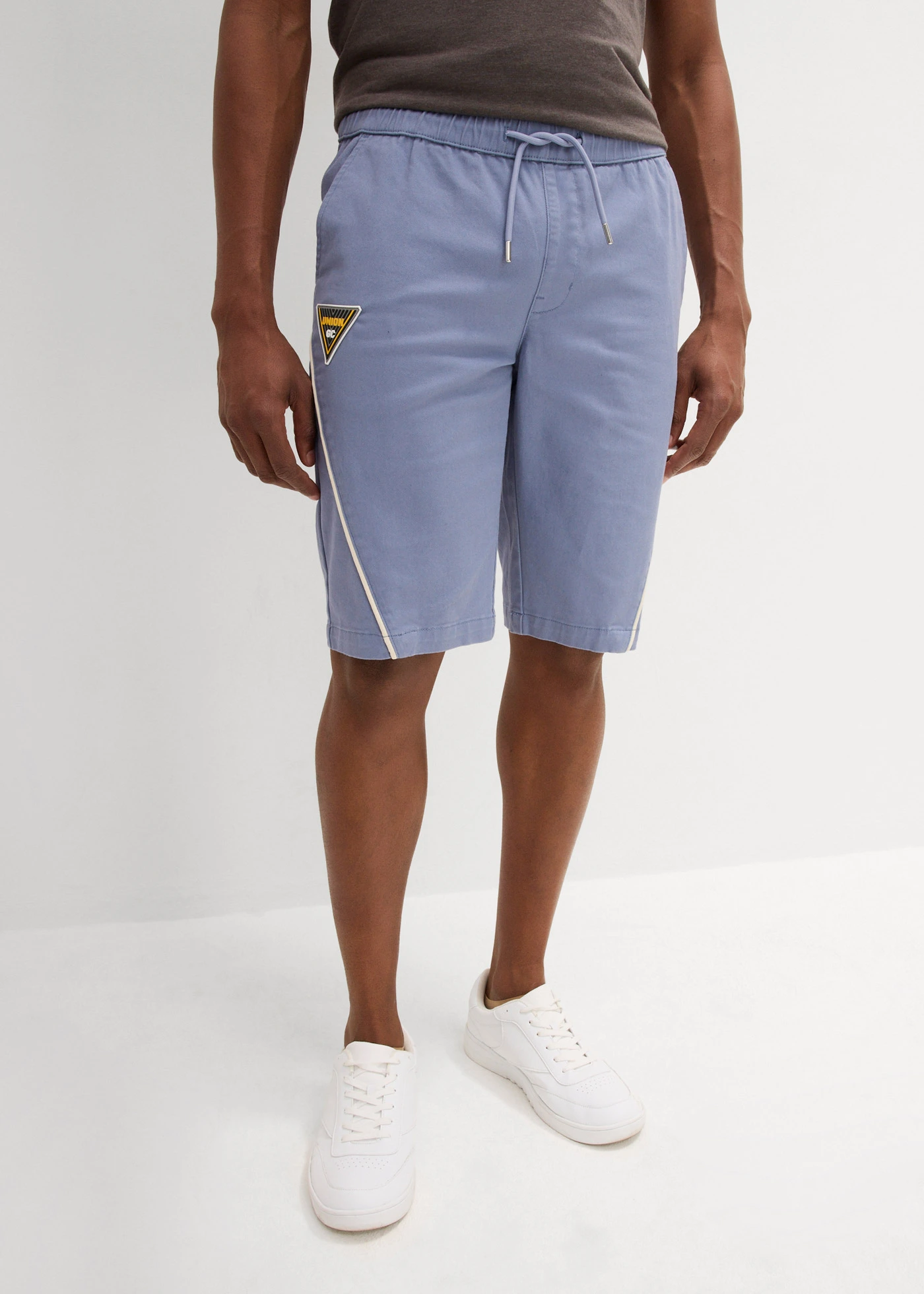 Bermudy bez zapínání • matně modrá/přírodní bílá • bonprix obchod