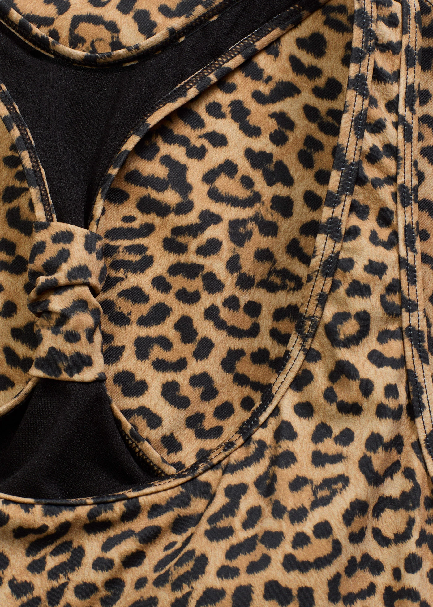 Tankiny se zajímavým řešením zadního dílu (2dílná souprava) • tmavě šedá • bonprix obchod