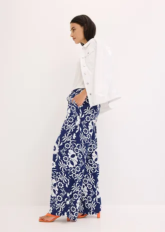 Kalhoty Marlene ze splývavé viskózy • intenzivní modro-přírodní bílá s potiskem • bonprix obchod