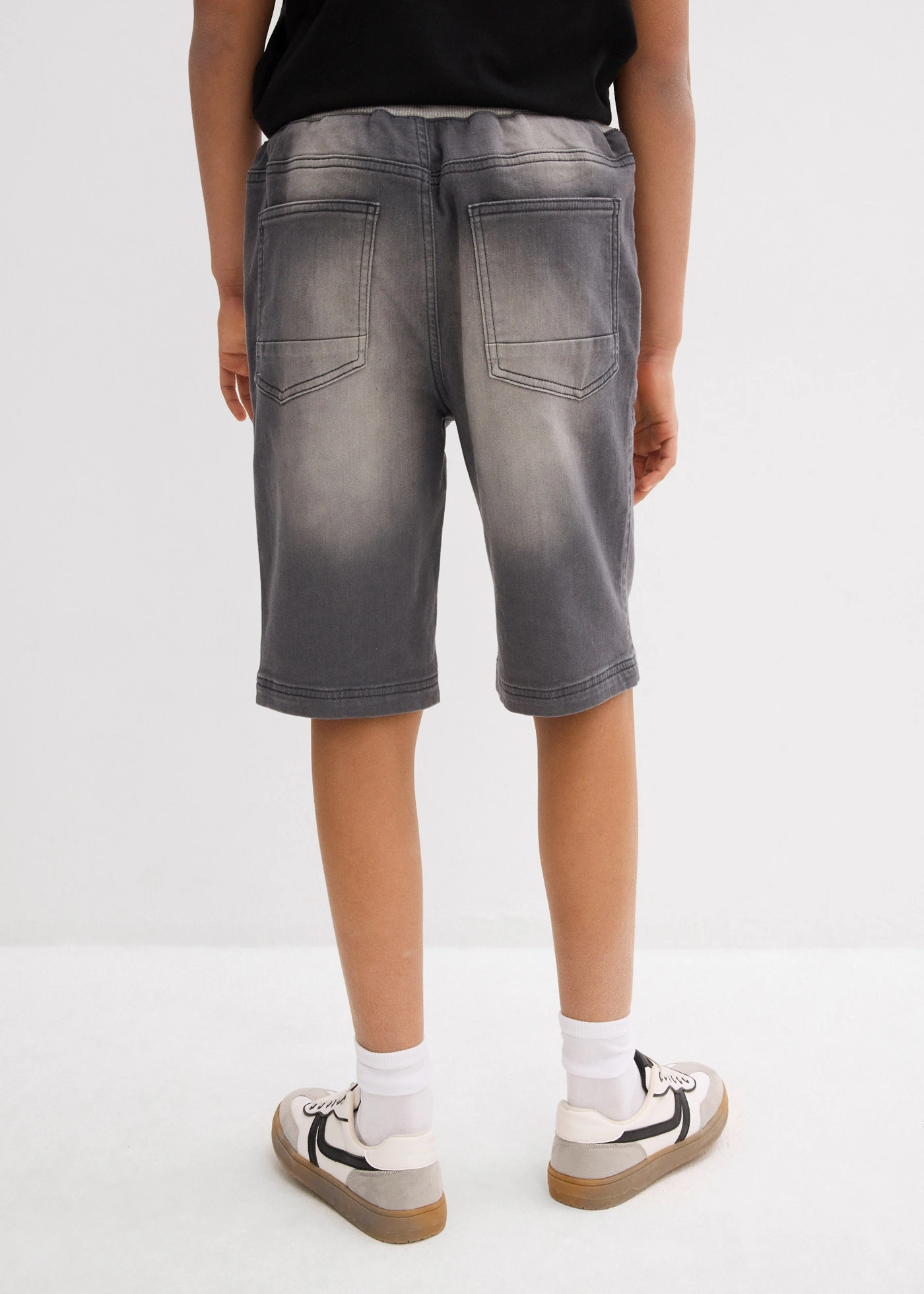 Szabadidős farmer bermuda • középszürke denim • bonprix áruház