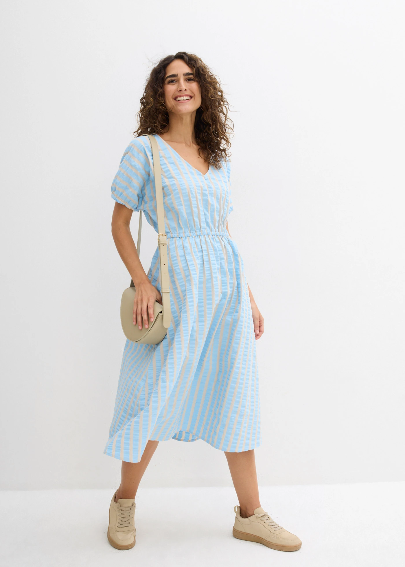 Rochie din bumbac 100% • bleu/bej nisipiu mat cu dungi • magazin bonprix