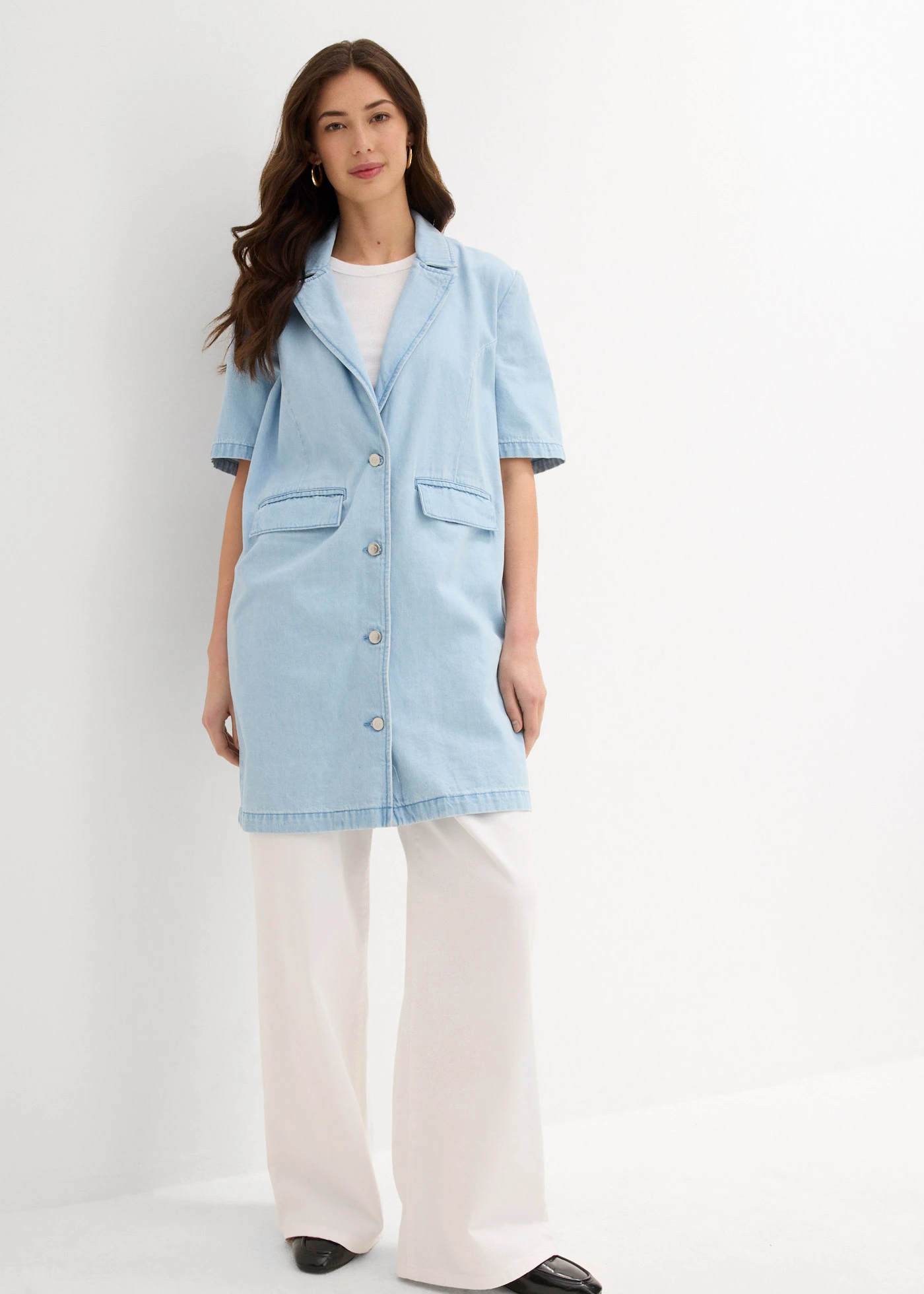 Lange spijkerjas • ijsblauw denim • bonprix online shop