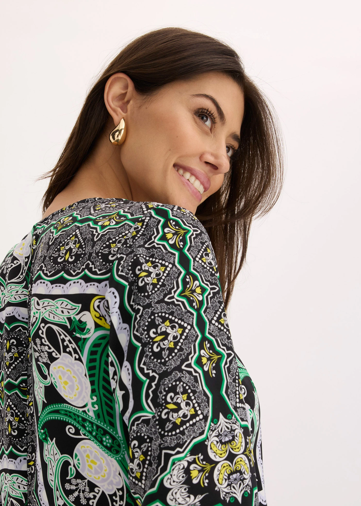 Wikkeljurk • zwart gedessineerd • bonprix online shop