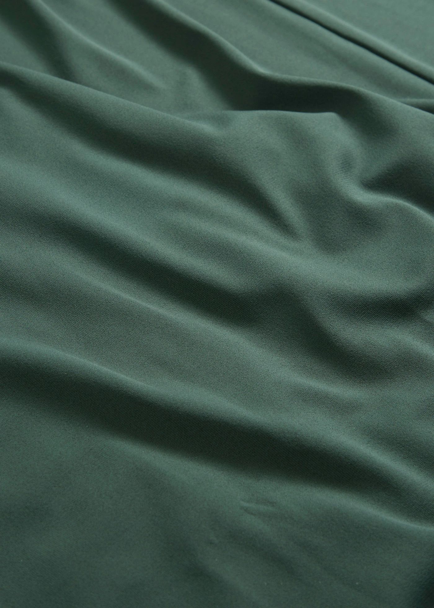 Robe midi trapèze • vert feuille • Boutique bonprix