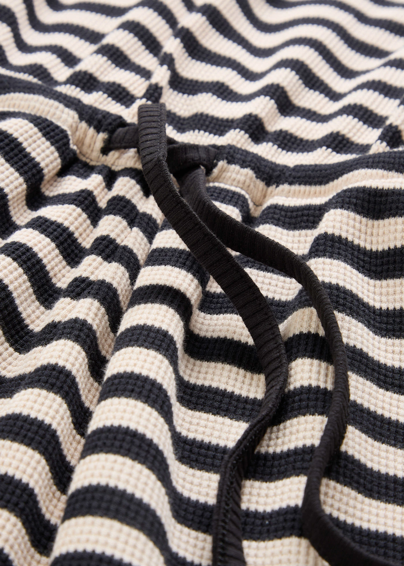 Overal z čisté organické bavlny • pískově béžovo-černá s proužky • bonprix obchod