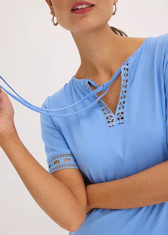 Tunika T-shirtowa z koronkową tasiemką • niebieski • sklep bonprix