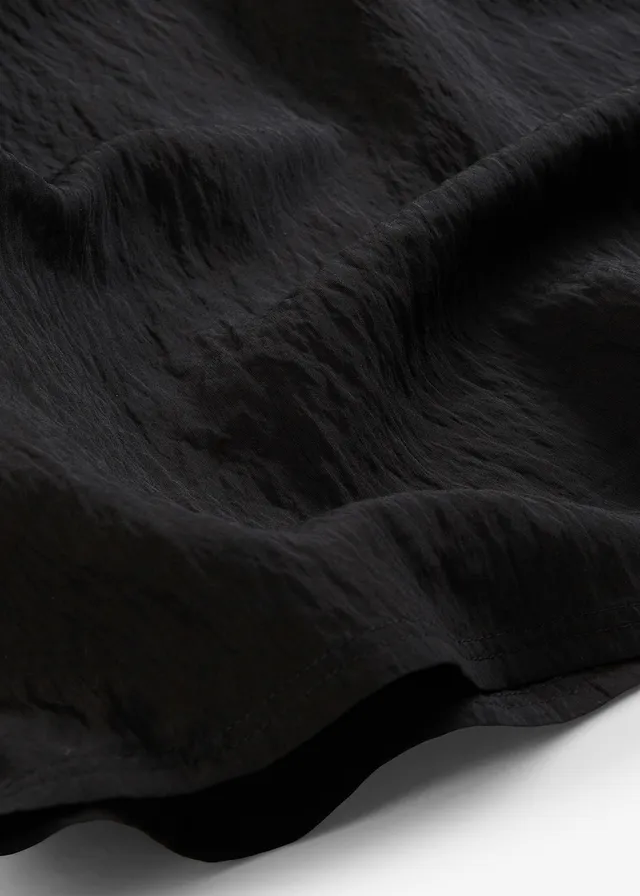 Blousetop van een crinkle-viscosemix • zwart • product-page.page-title-suffix