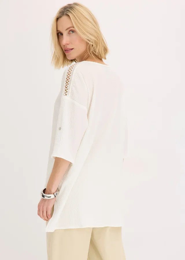 Blouse texturée avec bande de dentelle • écru • product-page.page-title-suffix