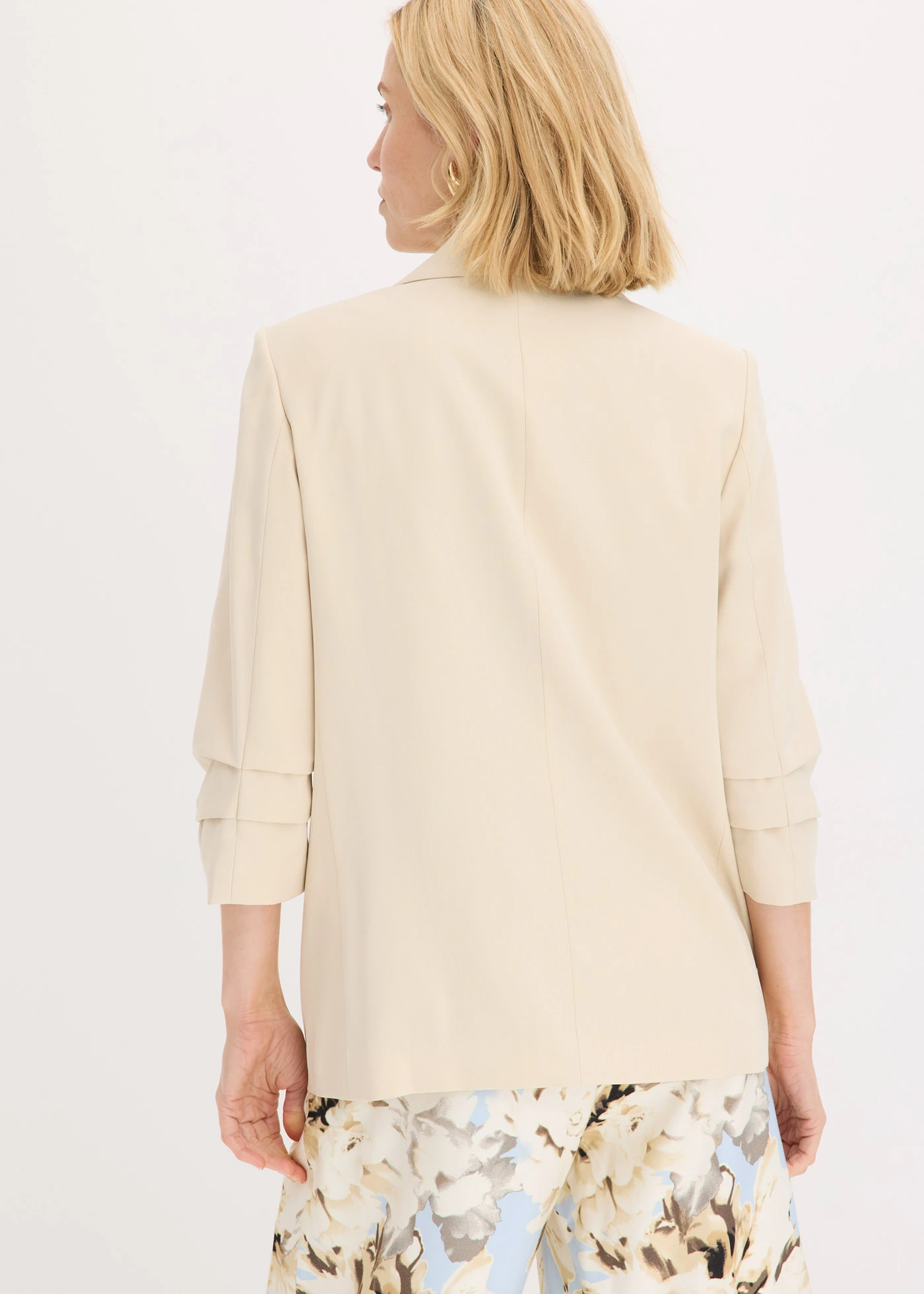 Volný blejzr s 3/4 rukávy, z viskózy • světle písková • bonprix obchod