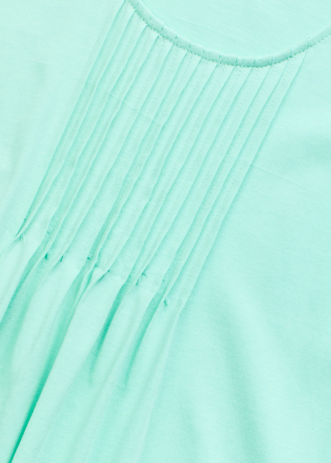 Chemise de nuit avec plis • menthe glaciale • Boutique bonprix