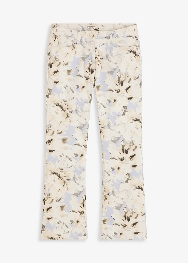 Pantaloni evazați