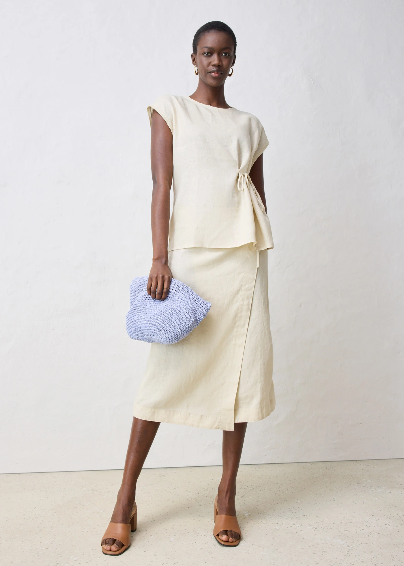 Triko z čistého lnu s tkanou vsadkou • světle písková • bonprix obchod