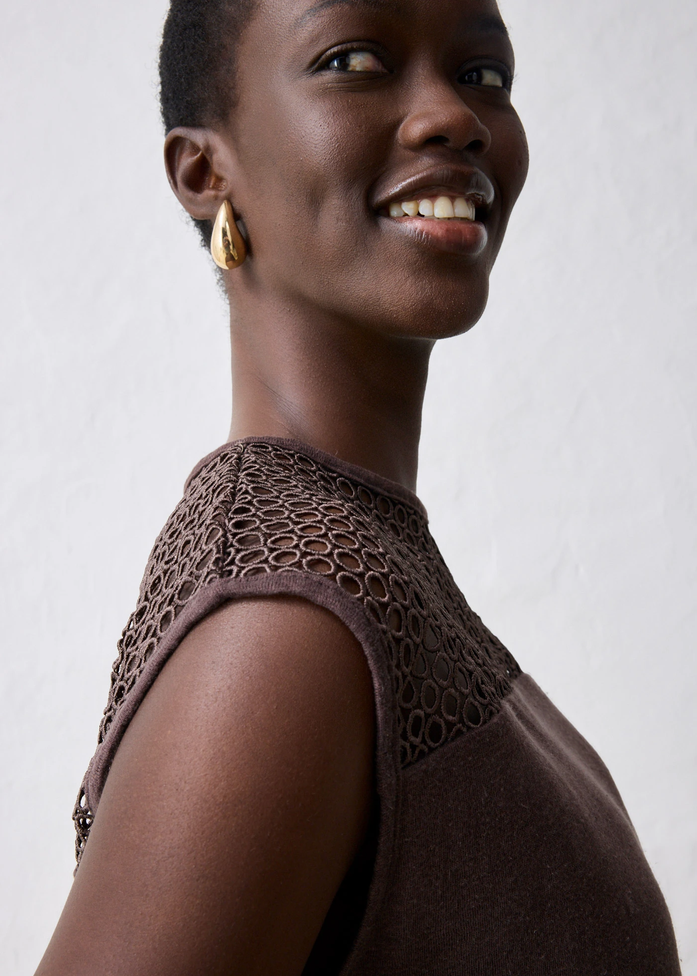 Top din in 100% • maro închis • magazin bonprix