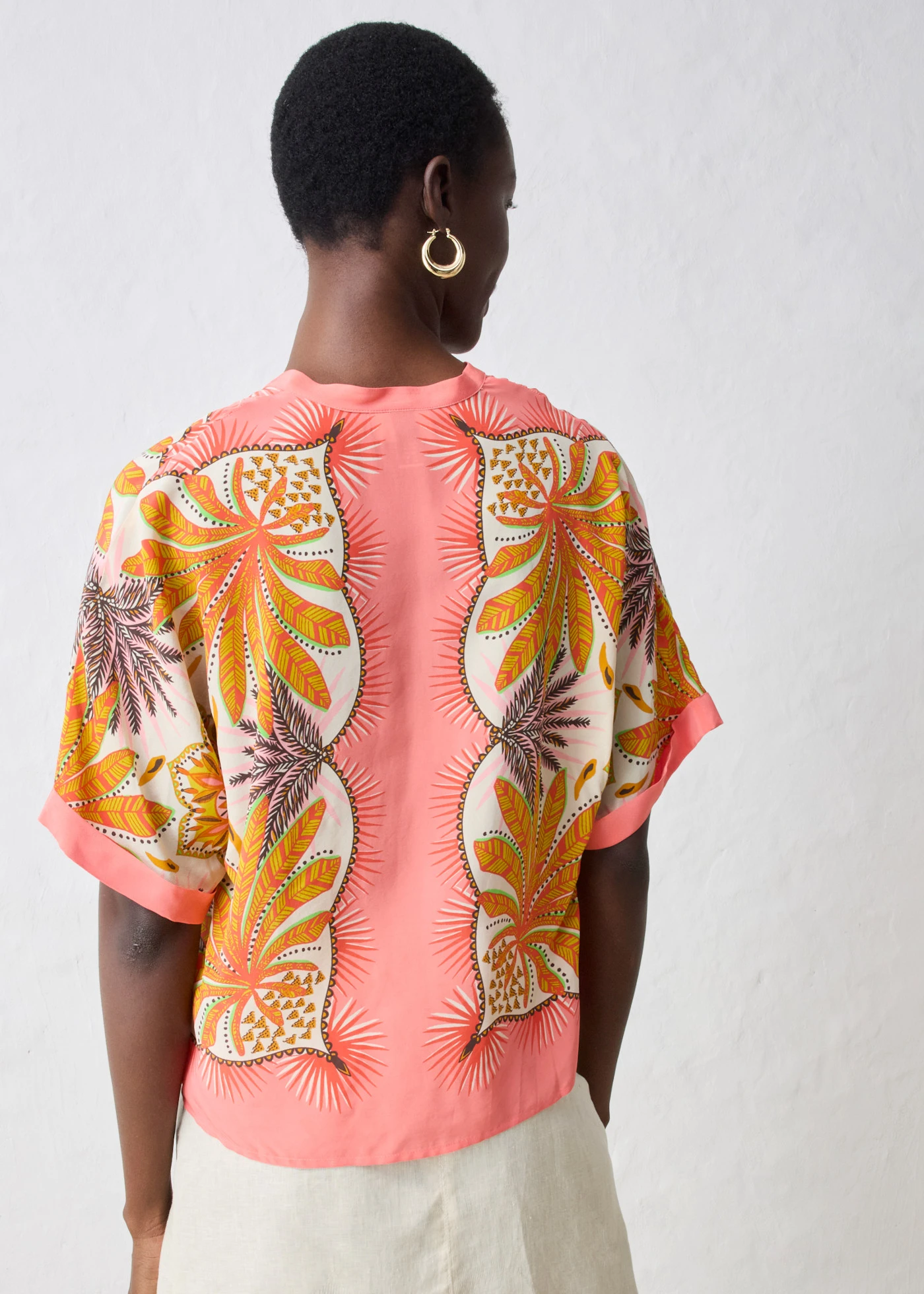 Blouse en soie mélangée • saumon clair/curry • Boutique bonprix