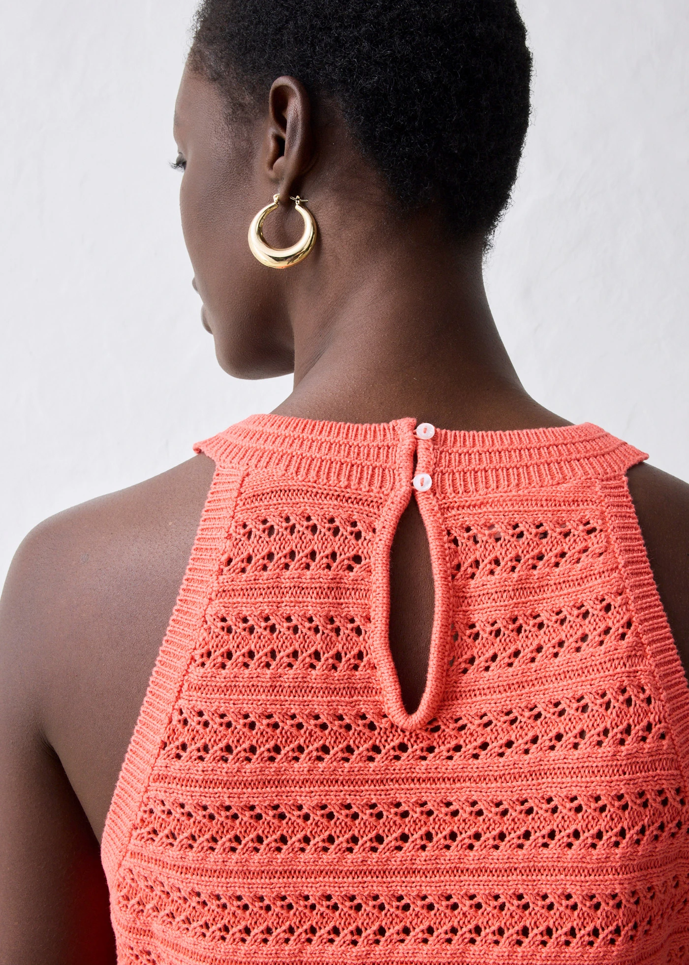 Pletený ažurový top s podílem lnu • světle lososová • bonprix obchod