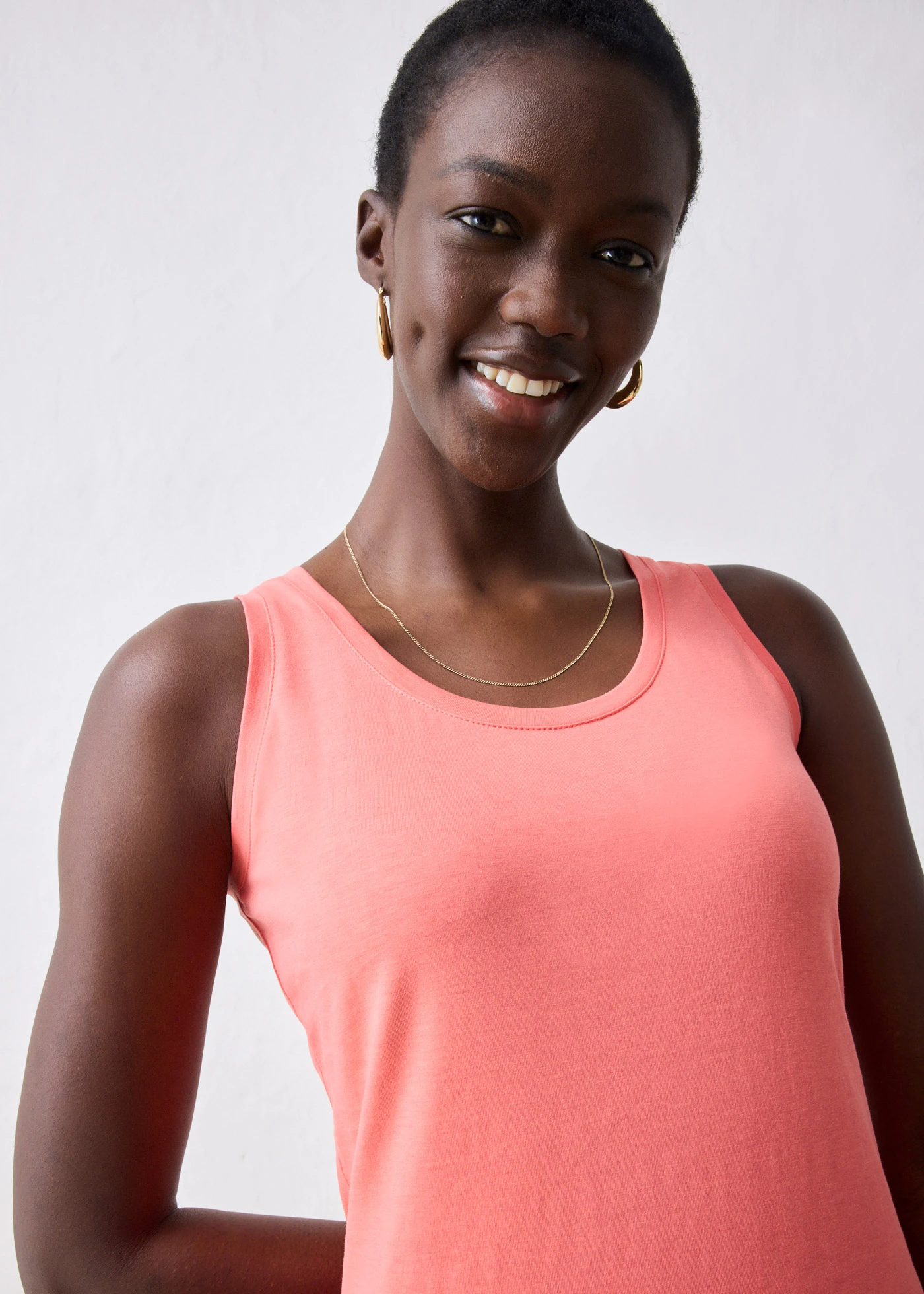 Tílko s podílem hedvábí • světle lososová • bonprix obchod