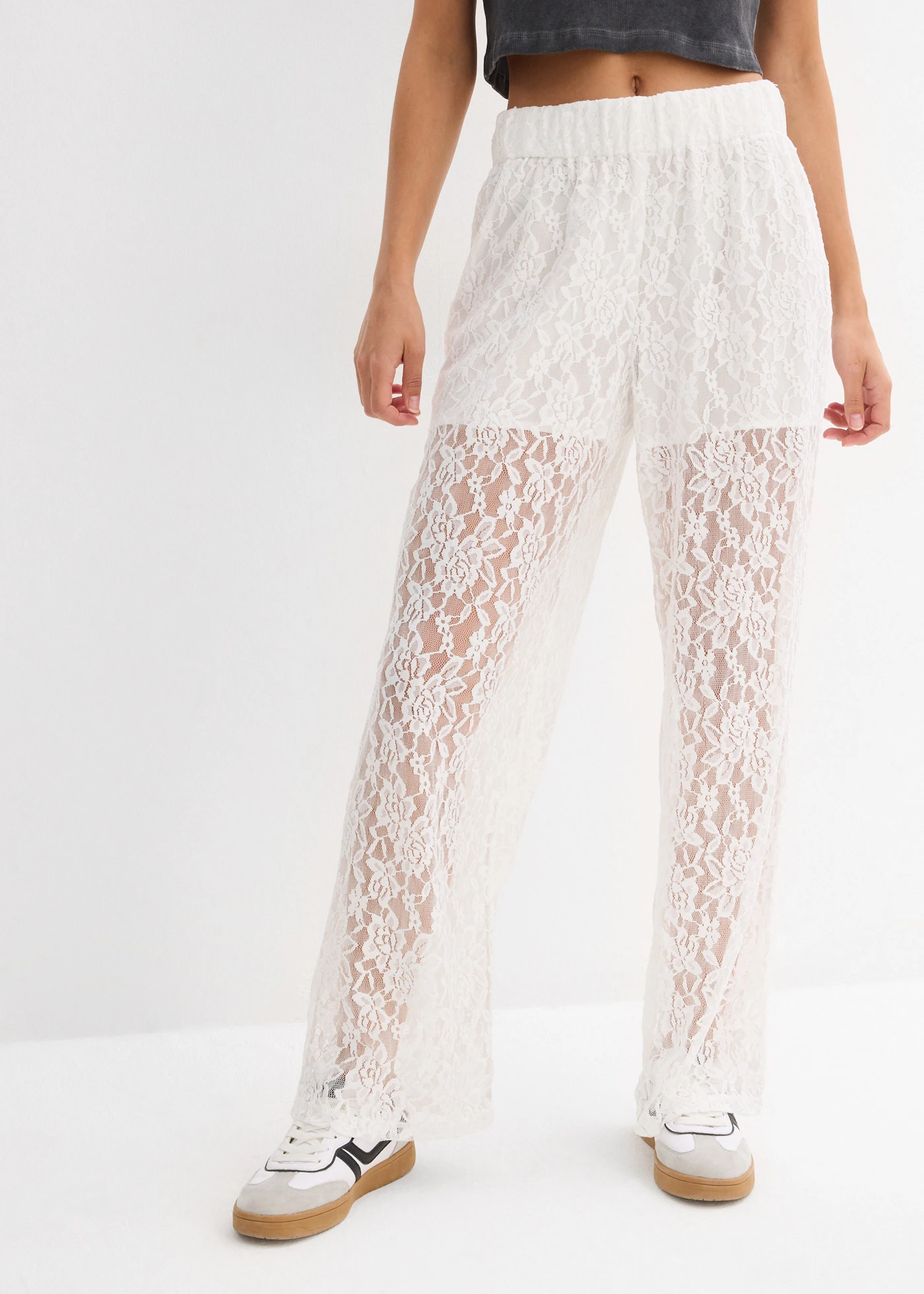 Broek met kant • wit • bonprix online shop