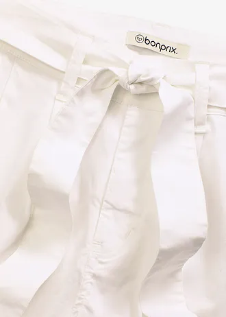 Short en twill avec ceinture à nouer • blanc • Boutique bonprix