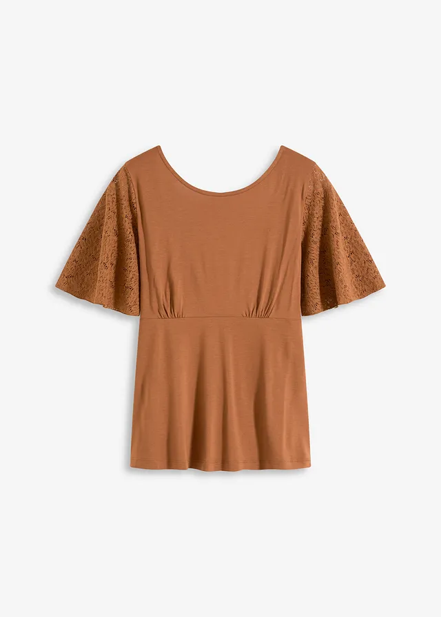 Bluză tricot cu mâneci din dantelă