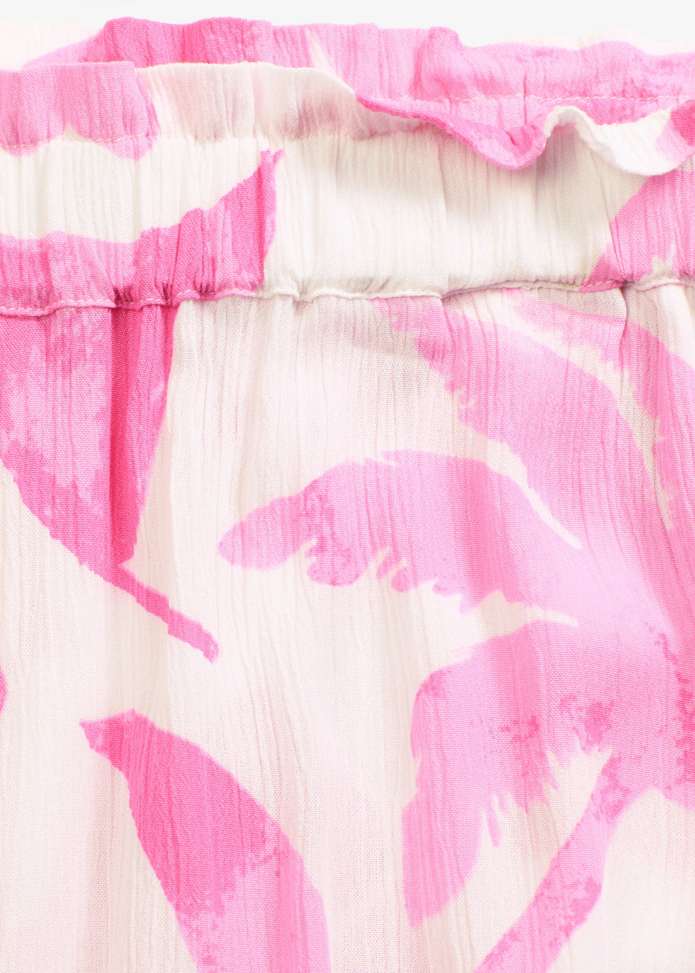 Šortky ze strukturované viskózy • bílá/fuchsiová • bonprix obchod