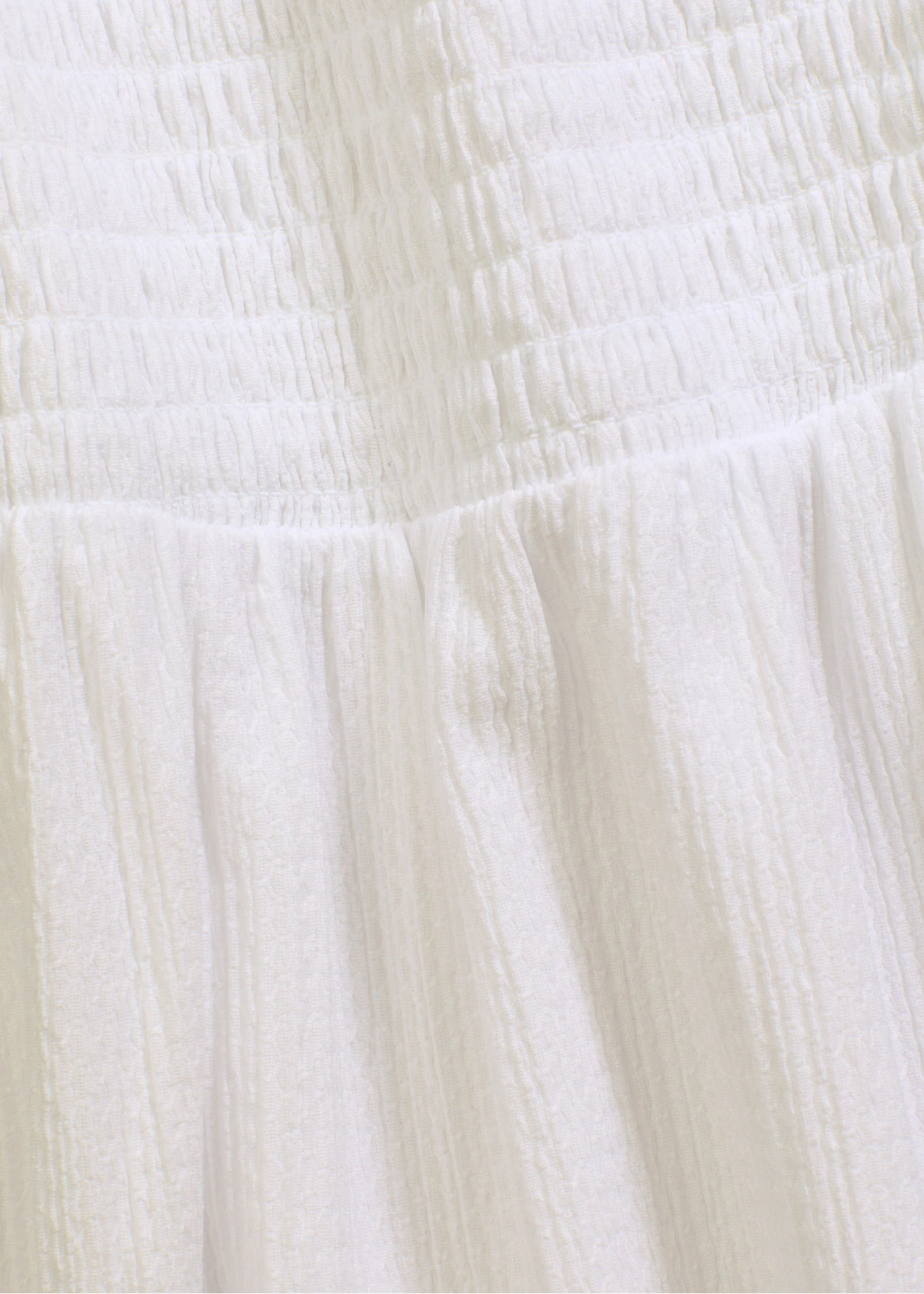 Žerzejové šaty s ozdobným žabičkováním • bílá • bonprix obchod