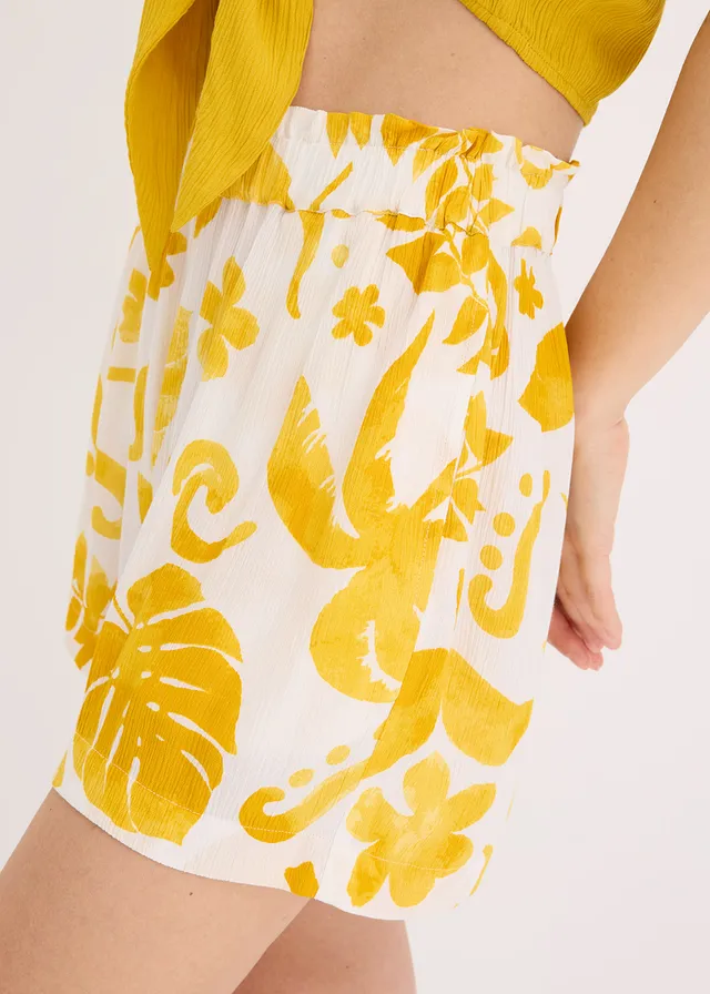 Short en viscose texturée • blanc/curry • product-page.page-title-suffix