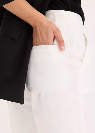 Short en twill avec ceinture à nouer • blanc • Boutique bonprix