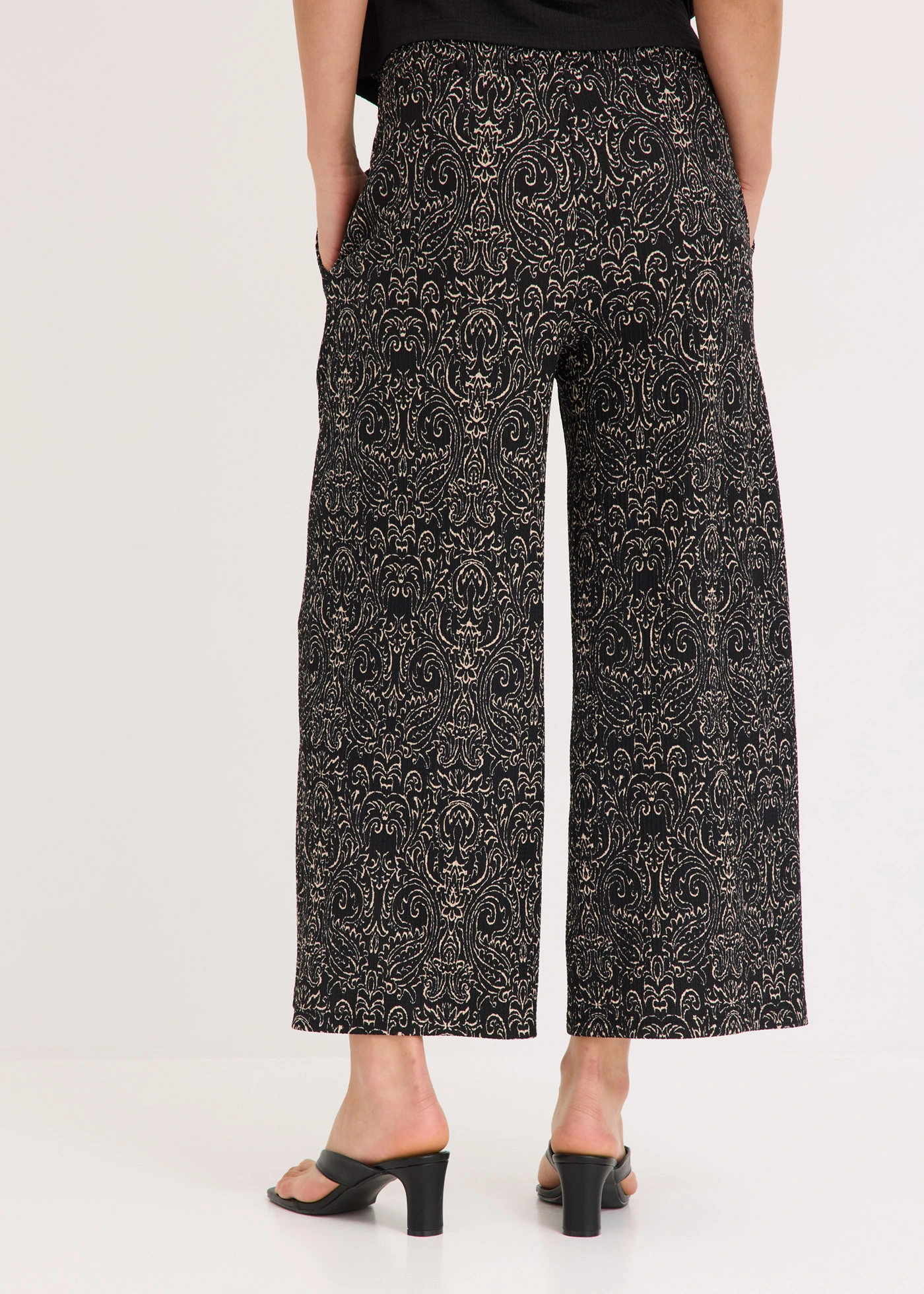 Culotte van jerseycrêpe • zwart/wit gedessineerd • bonprix online shop