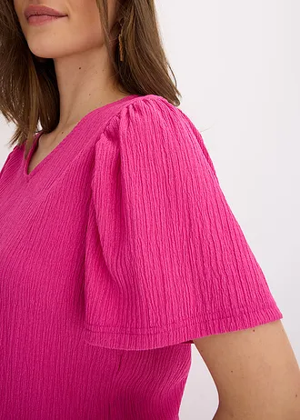 T-shirt en crêpe texturé • fuchsia • Boutique bonprix