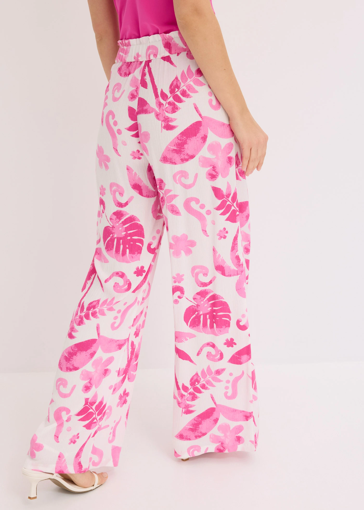 Pantalon large en viscose texturée • blanc - fuchsia • Boutique bonprix