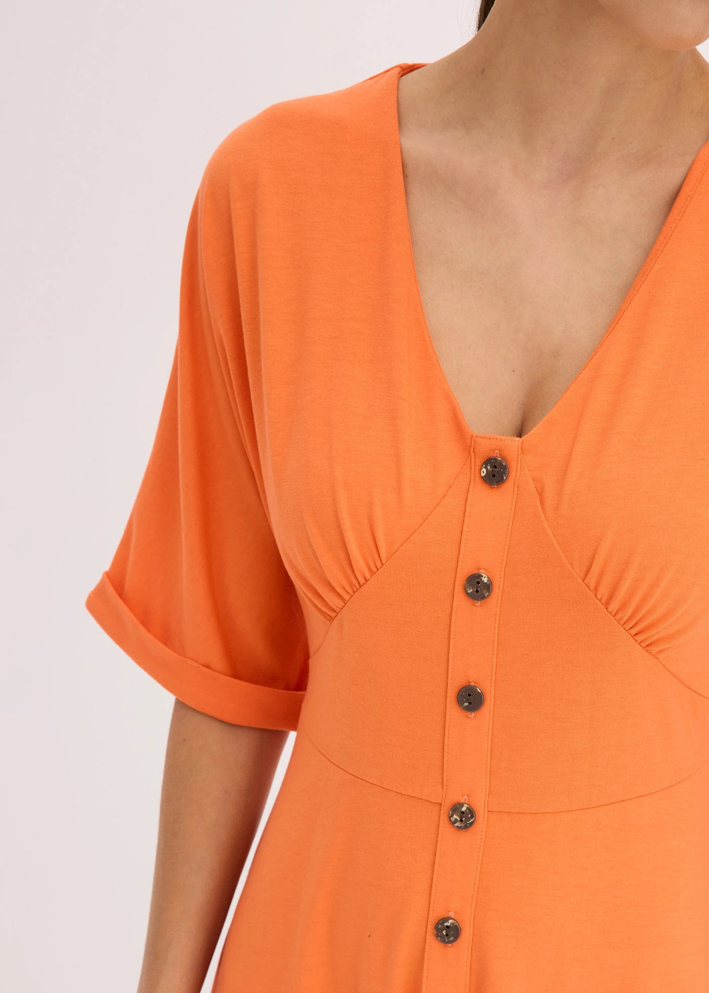 Getailleerde mini jurk • mango • bonprix online shop