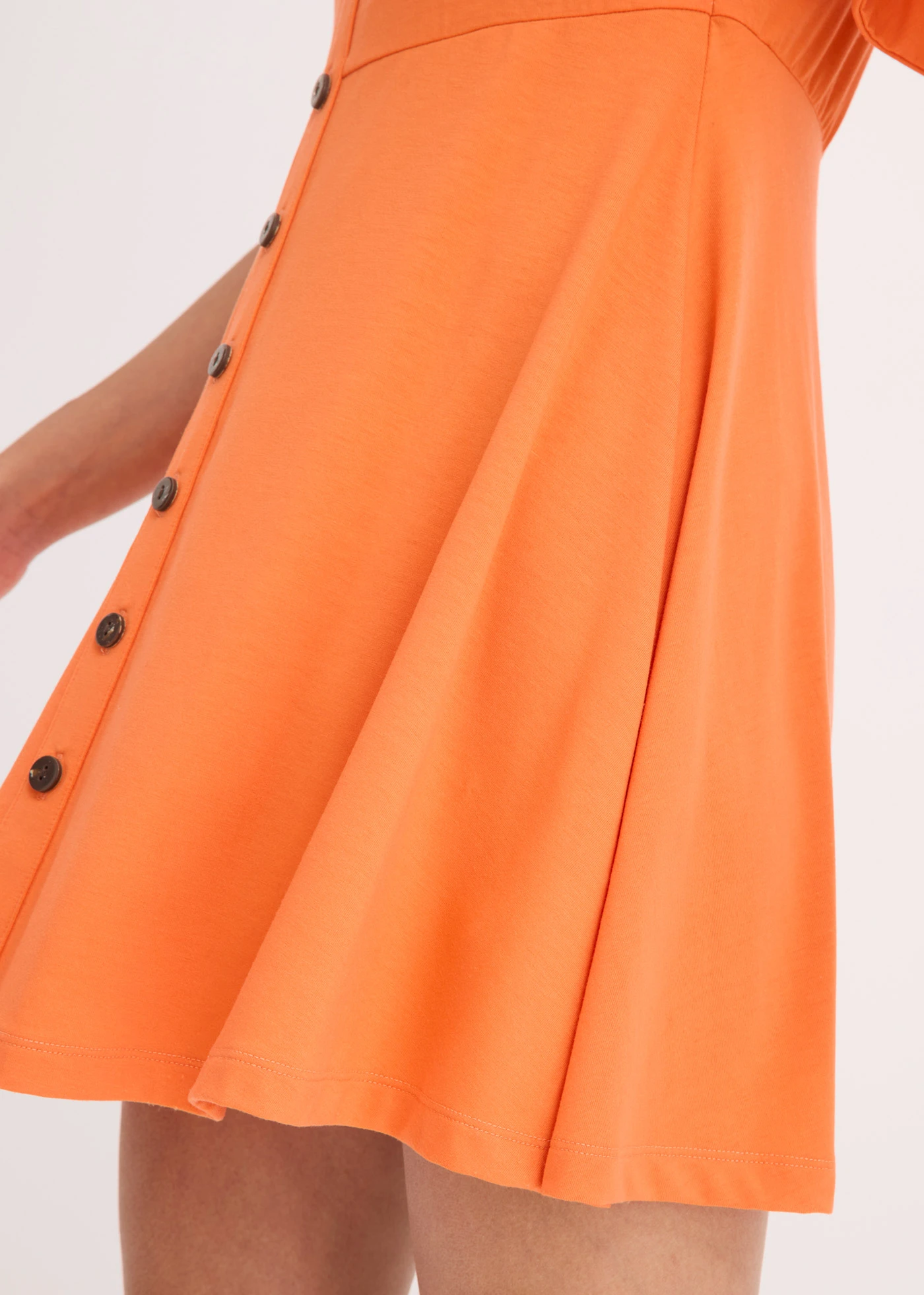 Getailleerde mini jurk • mango • bonprix online shop