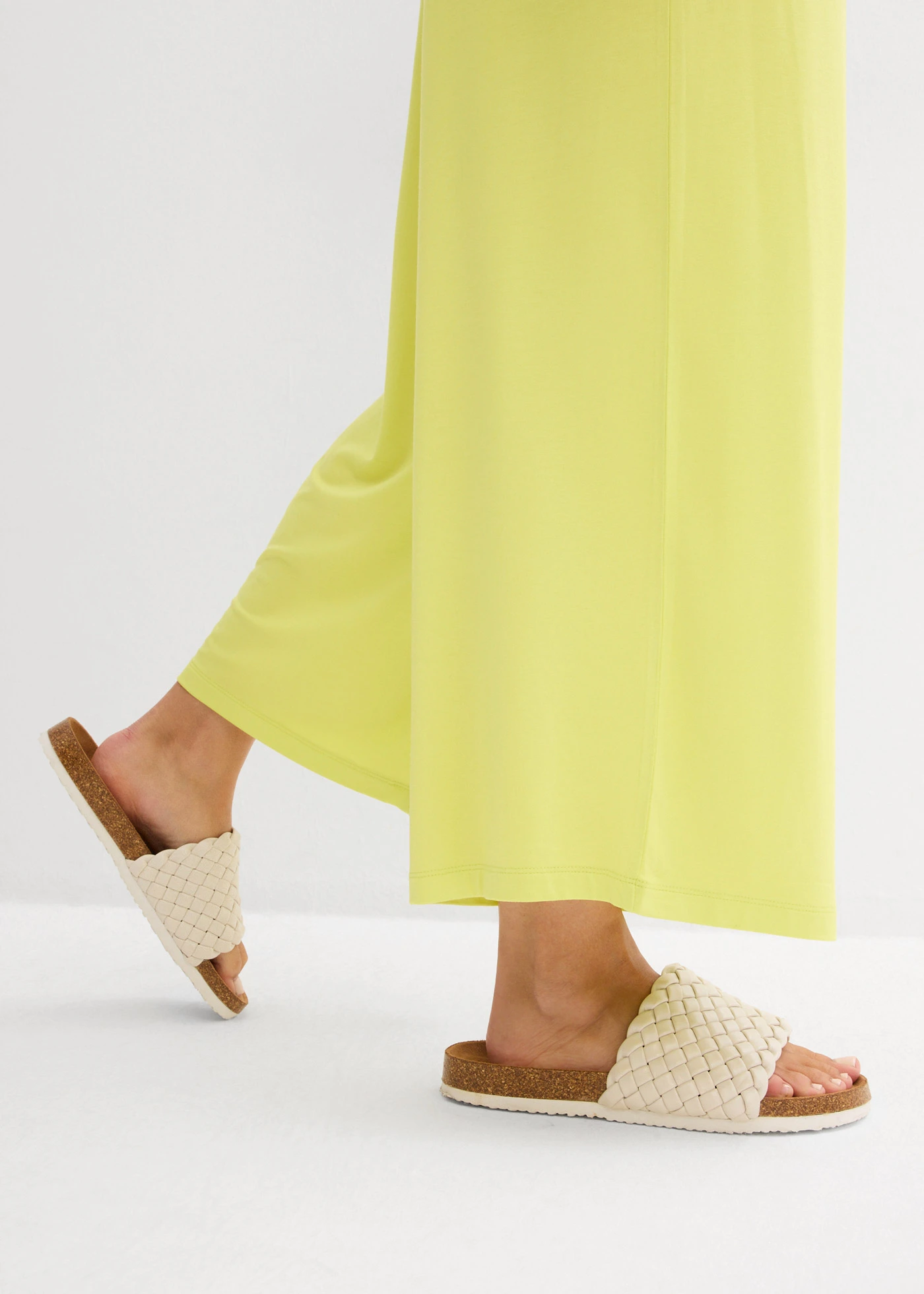 Dzsörzé Culotte nadrág puha viszkózból • citrus sárga • bonprix áruház