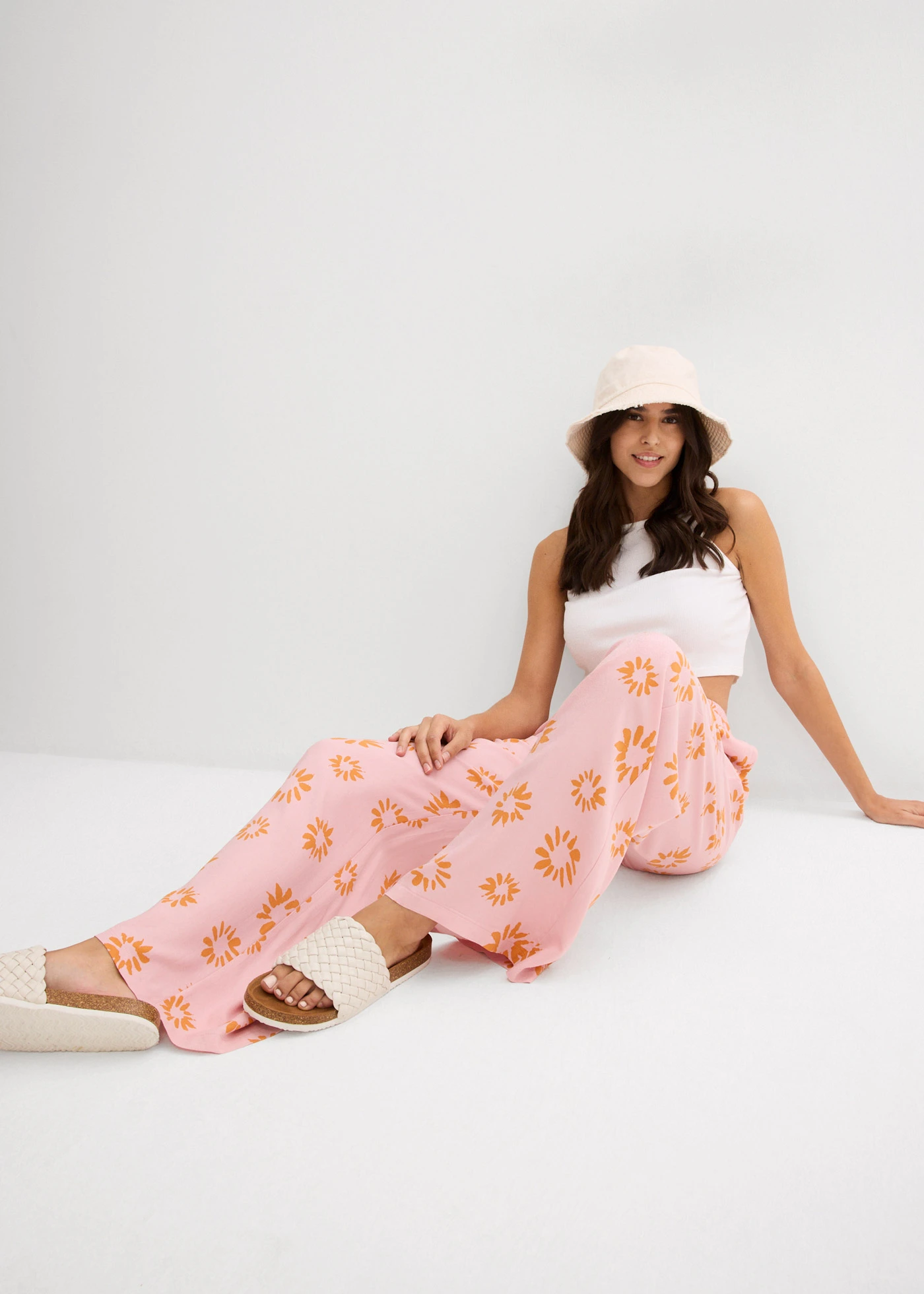 Broek van zachte viscose • asroze/zonnebruin gebloemd • bonprix online shop