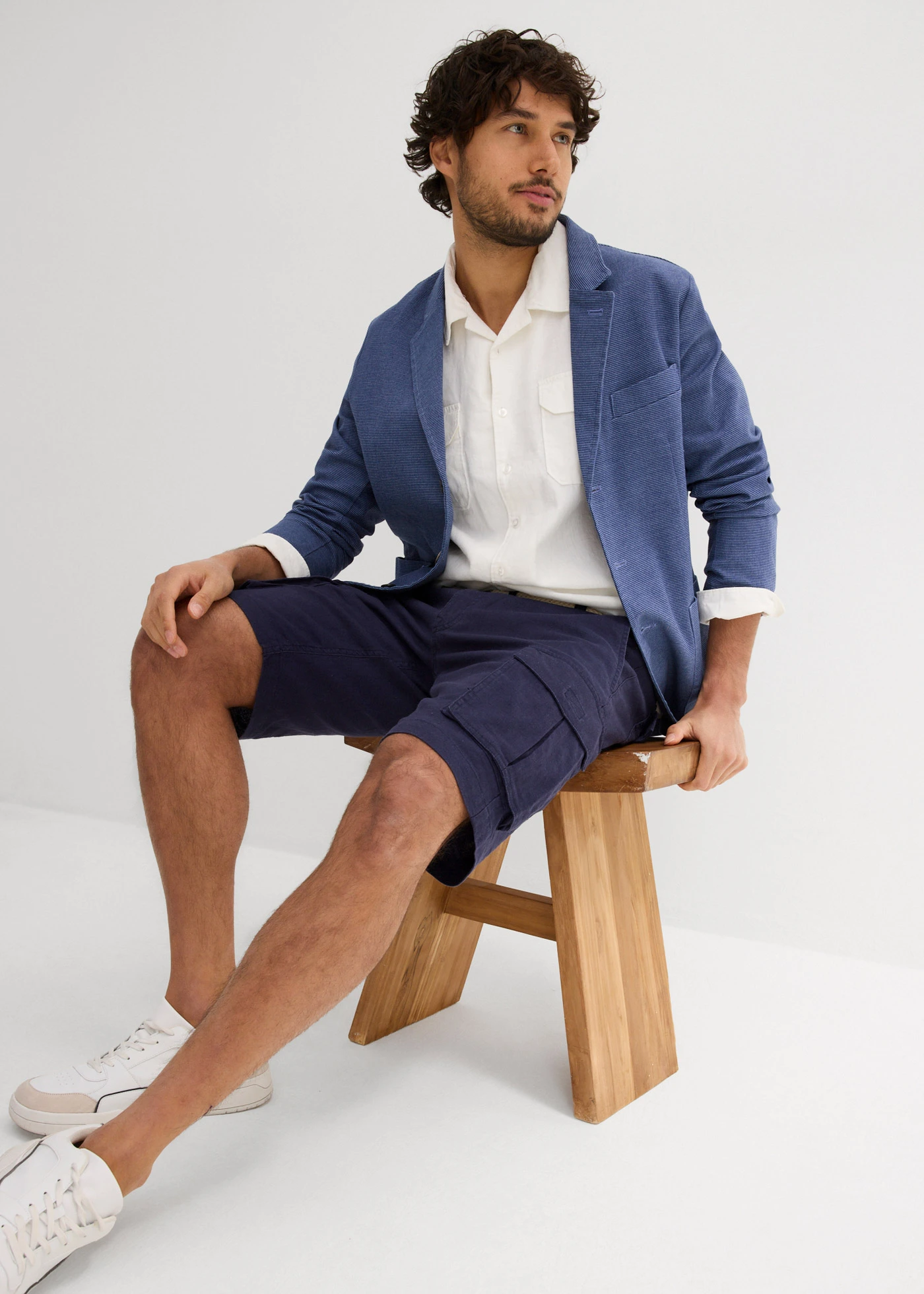 Cargo bermudy s podílem lnu a s páskem, Regular Fit • tmavě modrá • bonprix obchod