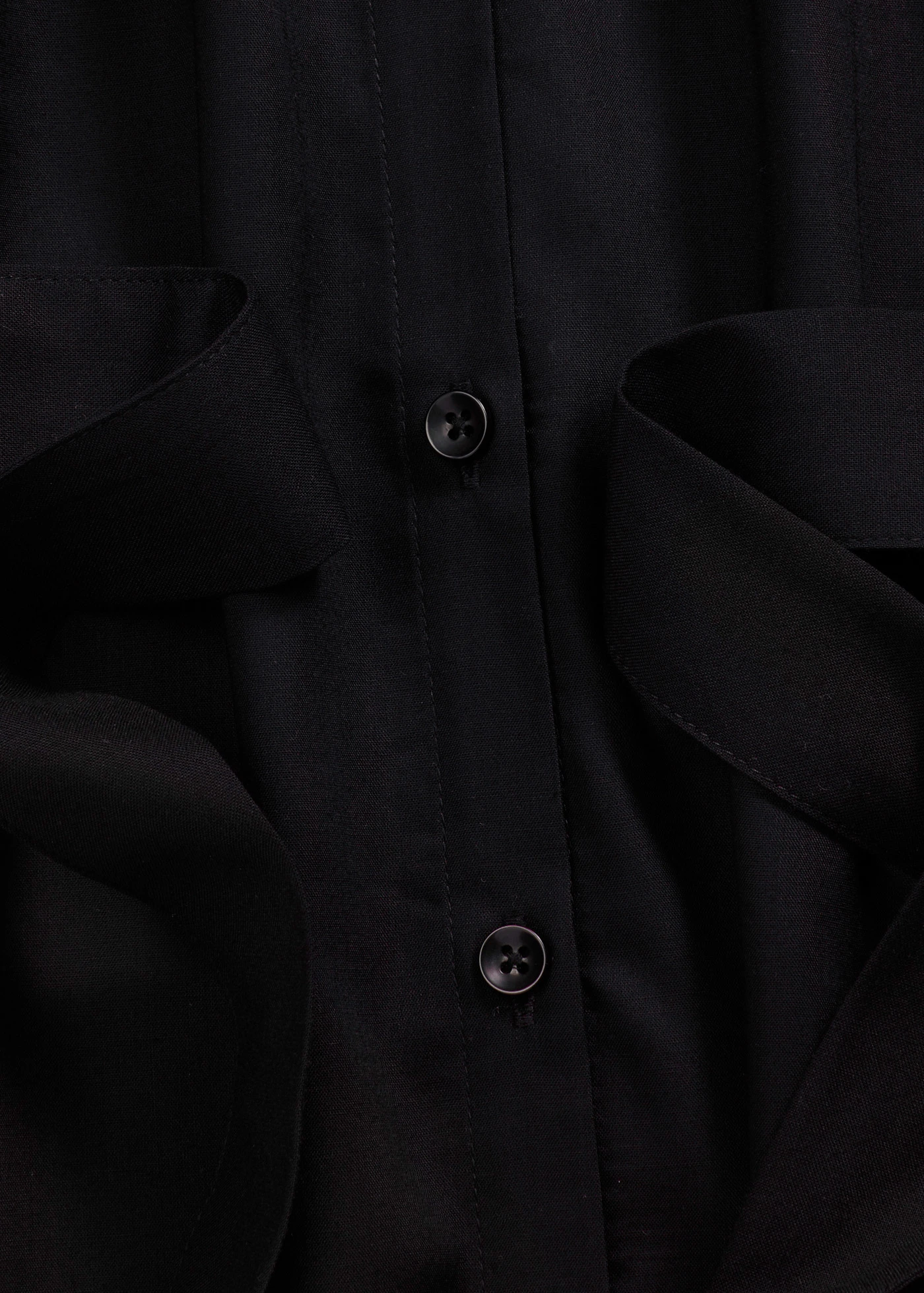 Košilové šaty z viskózy • černá • bonprix obchod