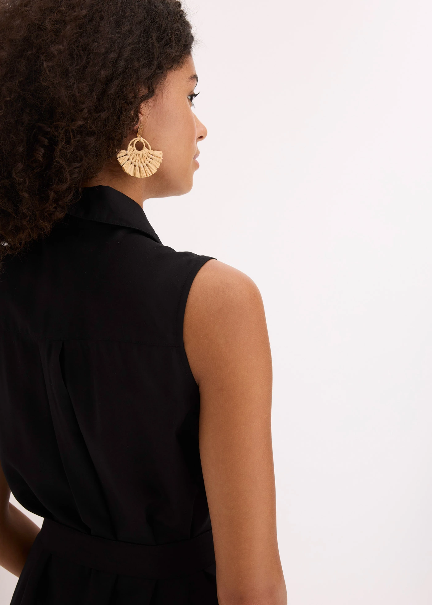 Košilové šaty z viskózy • černá • bonprix obchod