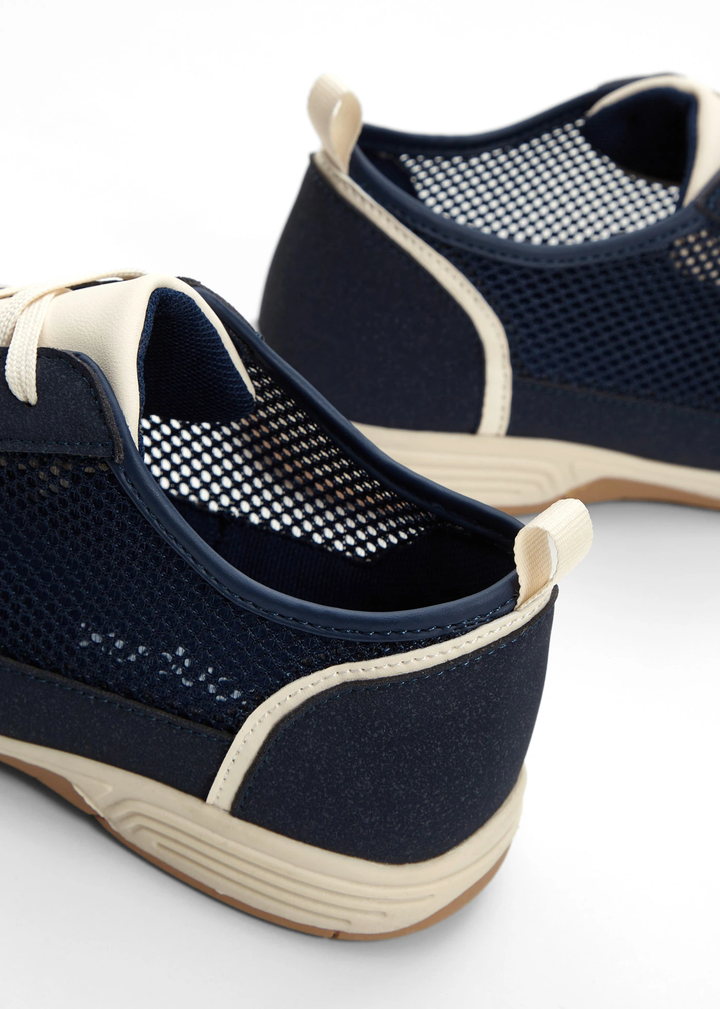 Sneakers • donkerblauw • bonprix online shop