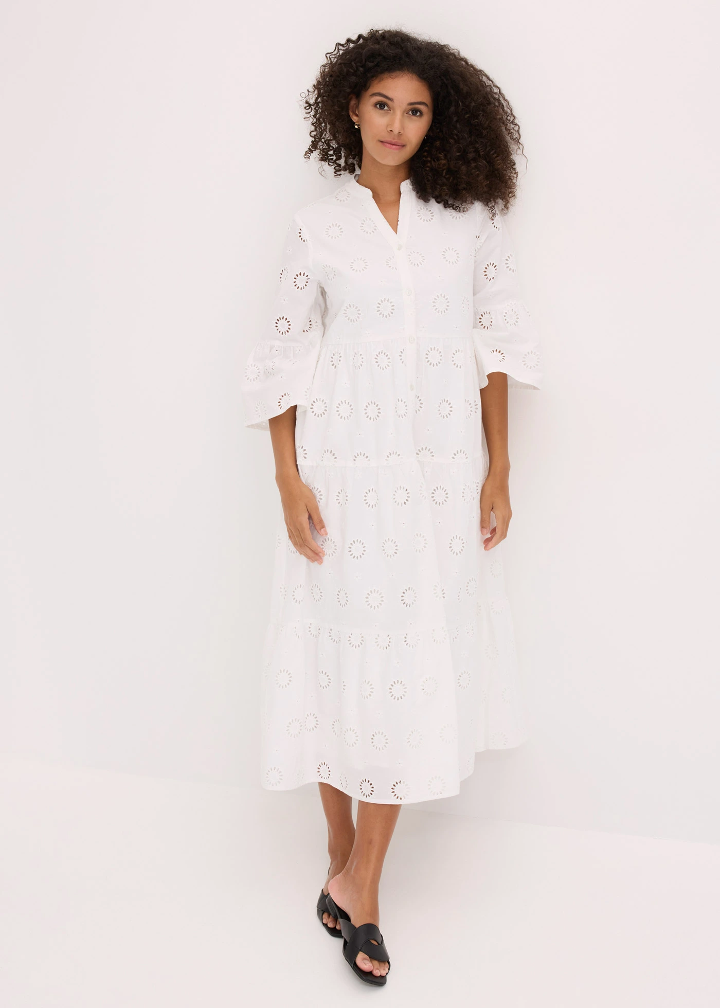 Midi jurk van katoen met broderie anglaise • wit • bonprix online shop