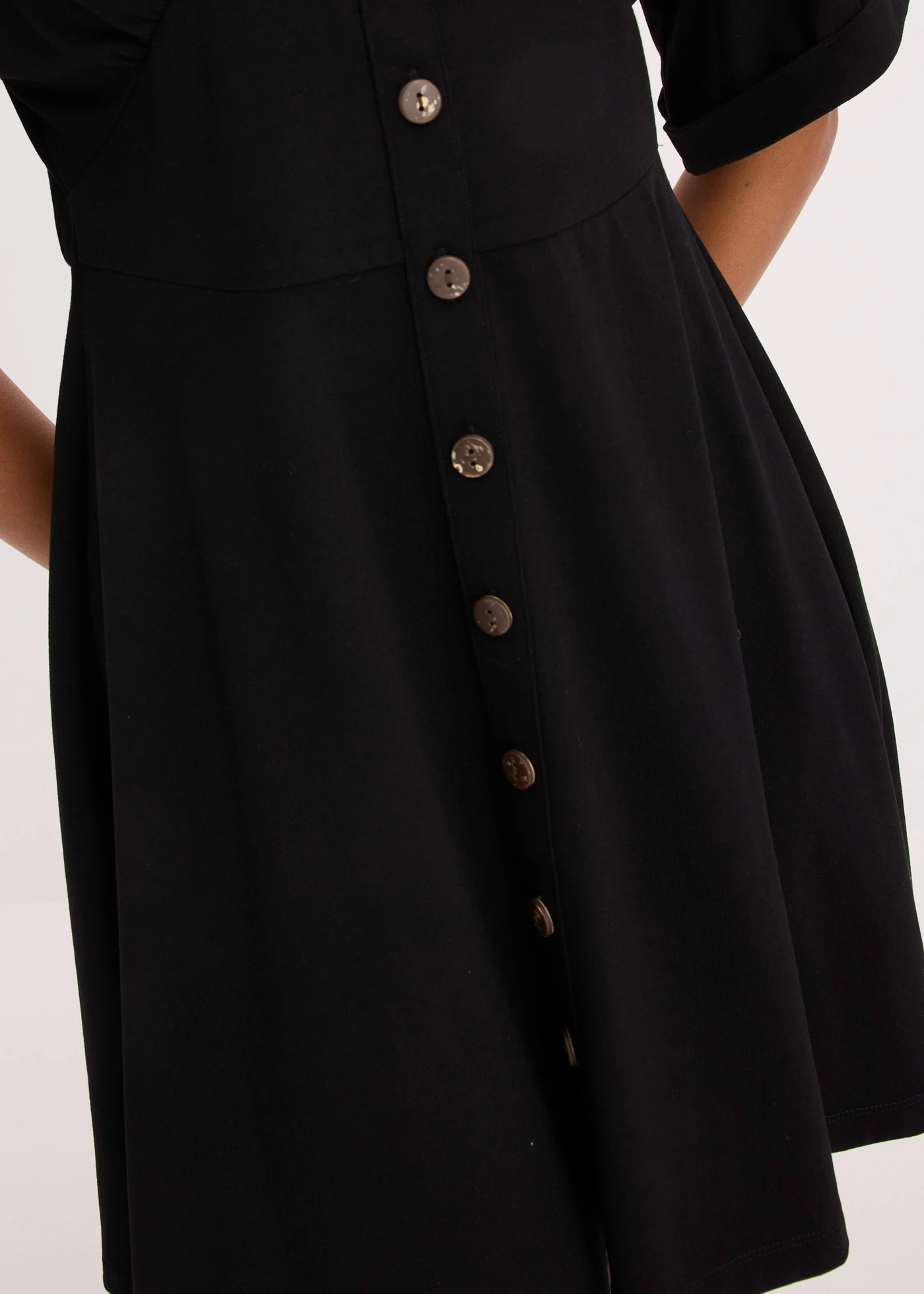 Rochie mini pe talie • negru • magazin bonprix