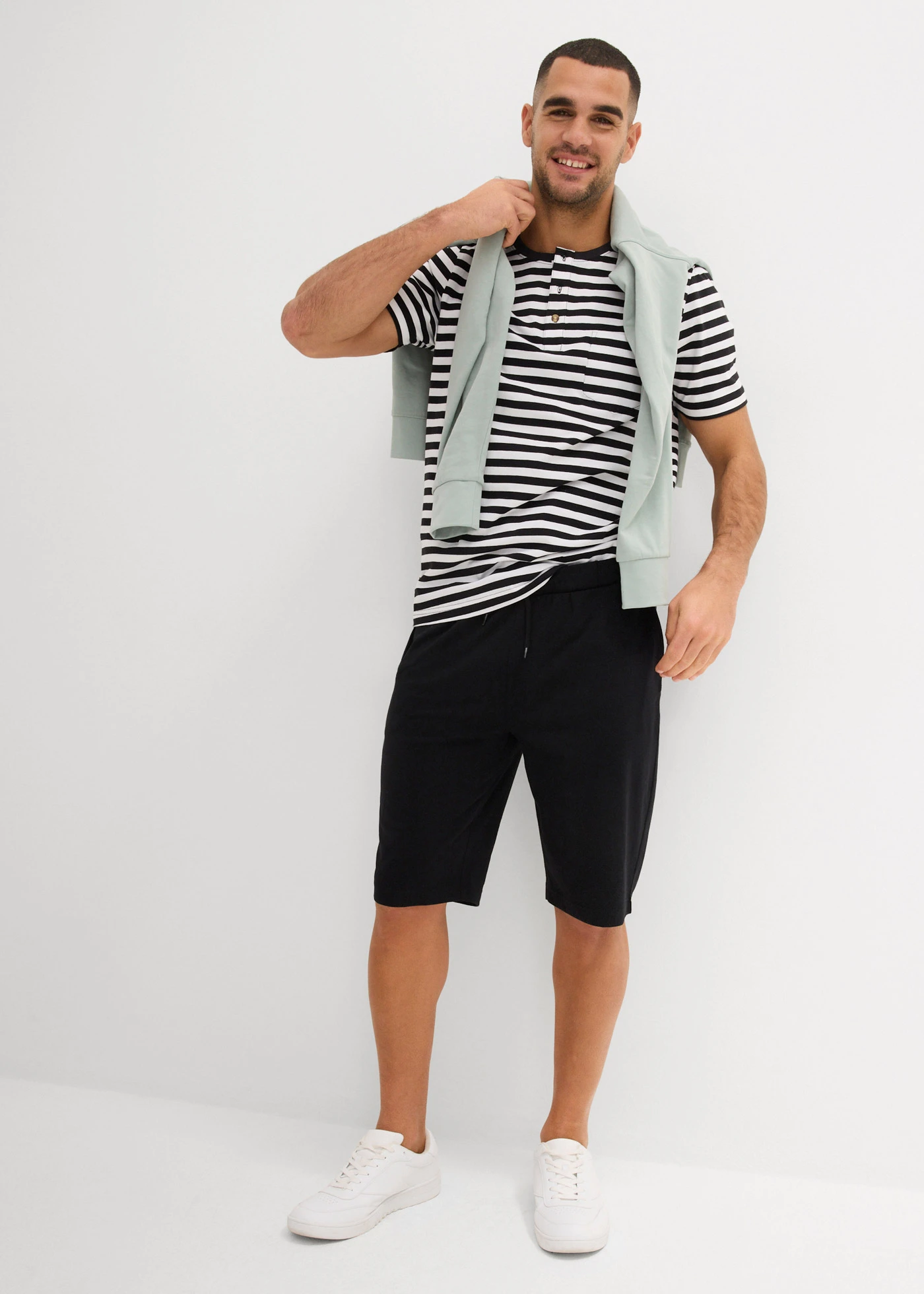 Lichte shirt bermuda (set van 2) • donkerblauw+zwart • bonprix online shop