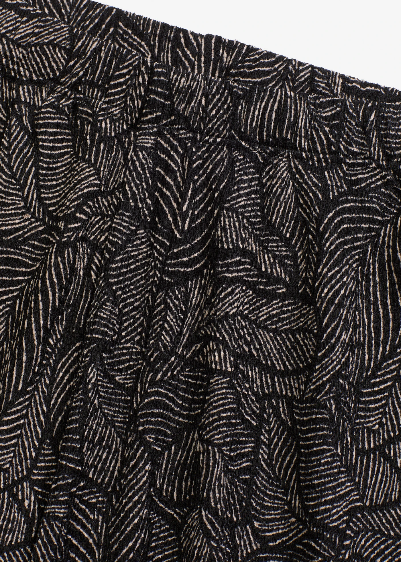 Jersey broek van gestructureerde crêpe • zwart/wit • bonprix online shop