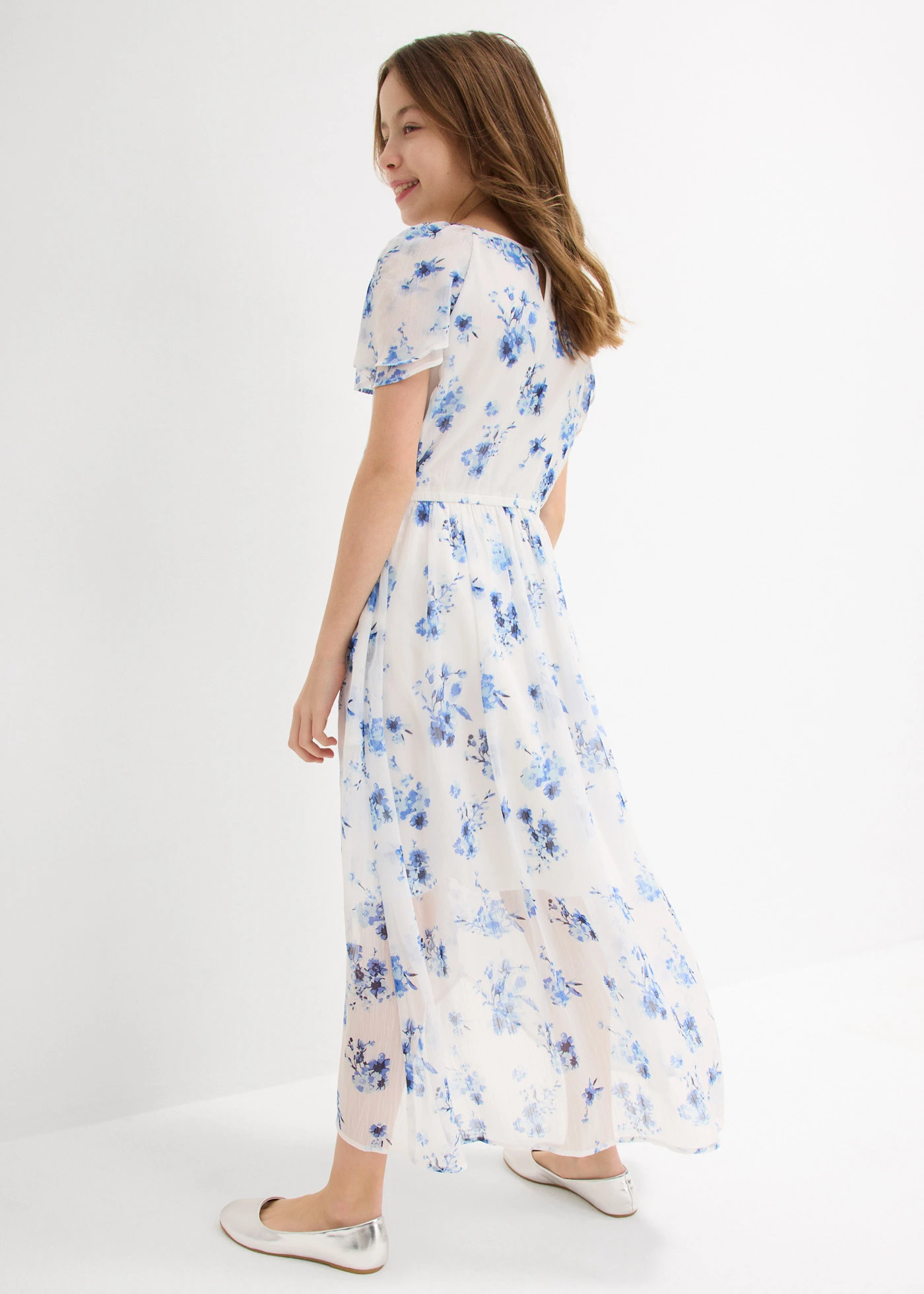Robe en tissu créponné • écru-bleu nuit floral • Boutique bonprix