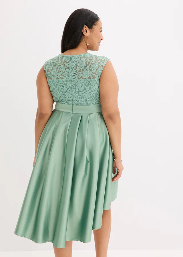 Robe courte devant, longue derrière en satin brillant avec dentelle, Couleur: vert pastel